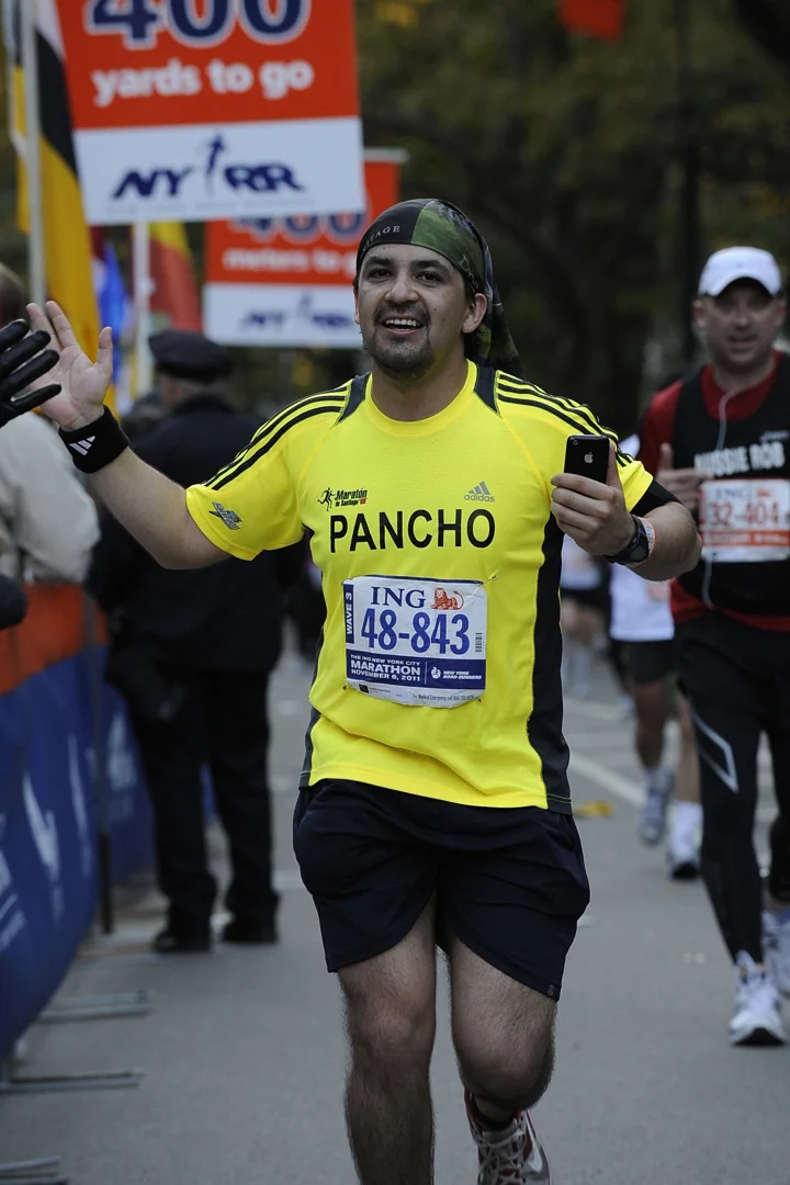 Francisco Leyton participando en una maratón